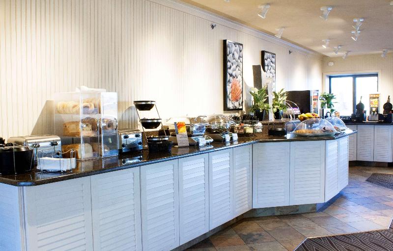 Best Western Plus Oswego Hotel and Conference Cent image