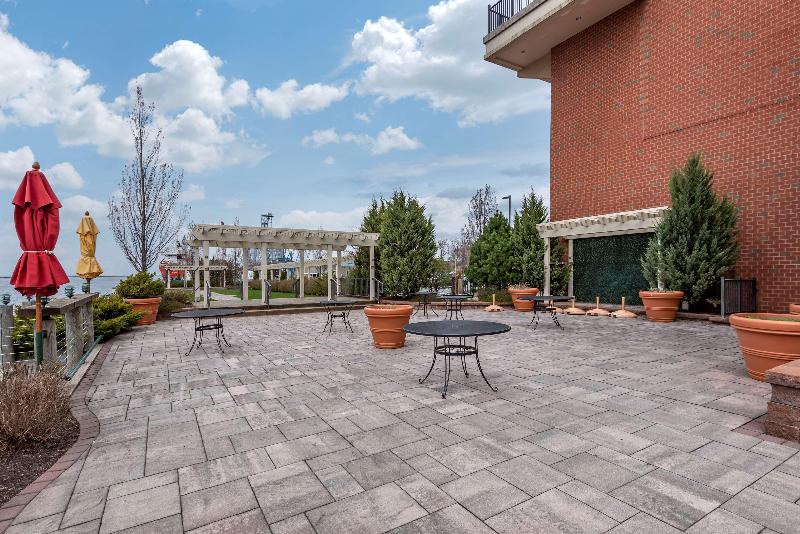 Best Western Plus Oswego Hotel and Conference Cent image