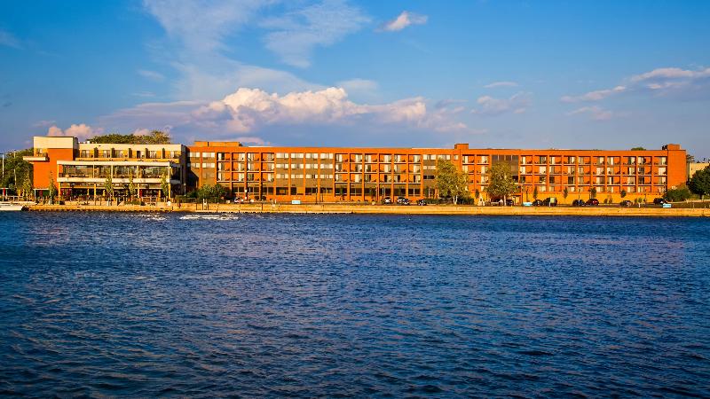 Best Western Plus Oswego Hotel and Conference Cent image