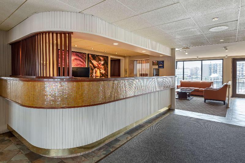 Best Western Plus Oswego Hotel and Conference Cent image