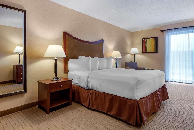 Best Western Plus Oswego Hotel and Conference Cent image