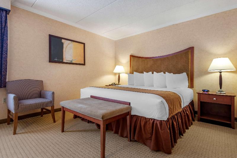 Best Western Plus Oswego Hotel and Conference Cent image