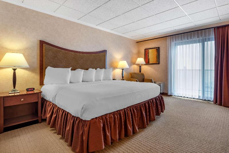 Best Western Plus Oswego Hotel and Conference Cent image