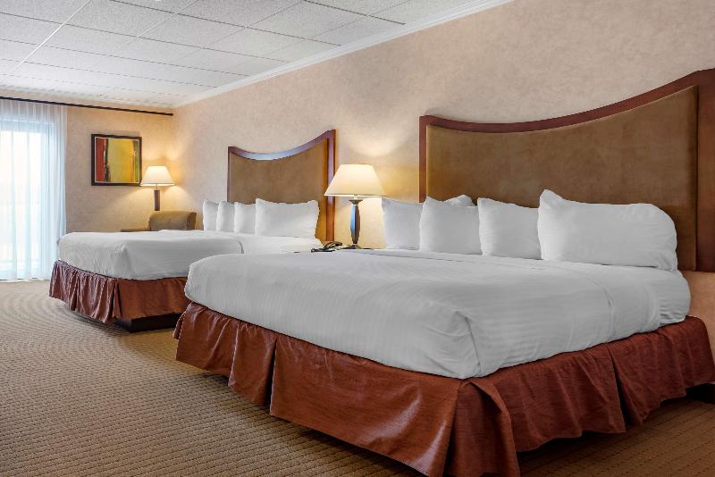 Best Western Plus Oswego Hotel and Conference Cent image
