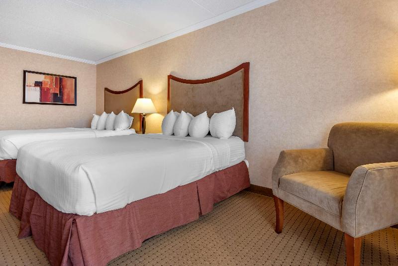 Best Western Plus Oswego Hotel and Conference Cent image