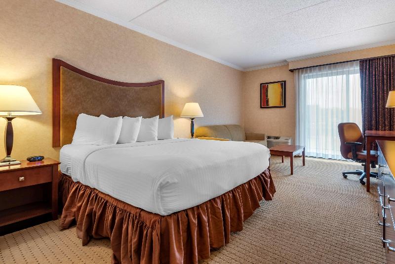 Best Western Plus Oswego Hotel and Conference Cent image