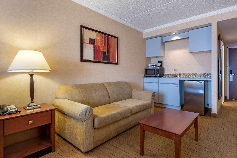 Best Western Plus Oswego Hotel and Conference Cent image
