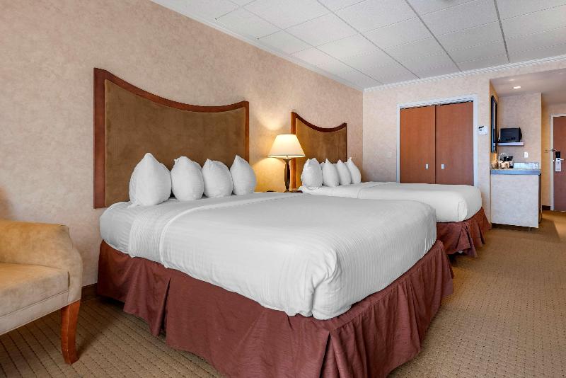 Best Western Plus Oswego Hotel and Conference Cent image