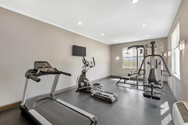 Best Western Cooperstown Inn & Suites image