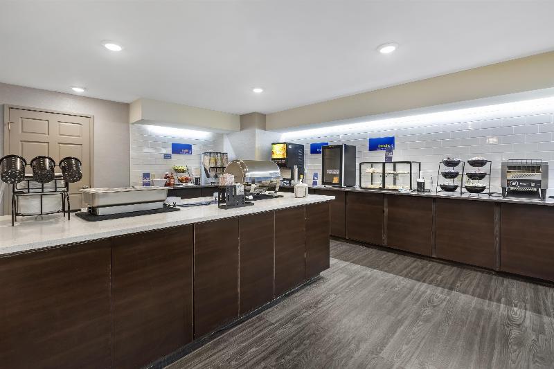 Best Western Cooperstown Inn & Suites image