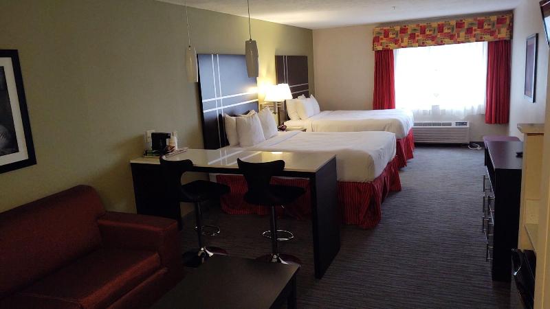 Best Western Cooperstown Inn & Suites image