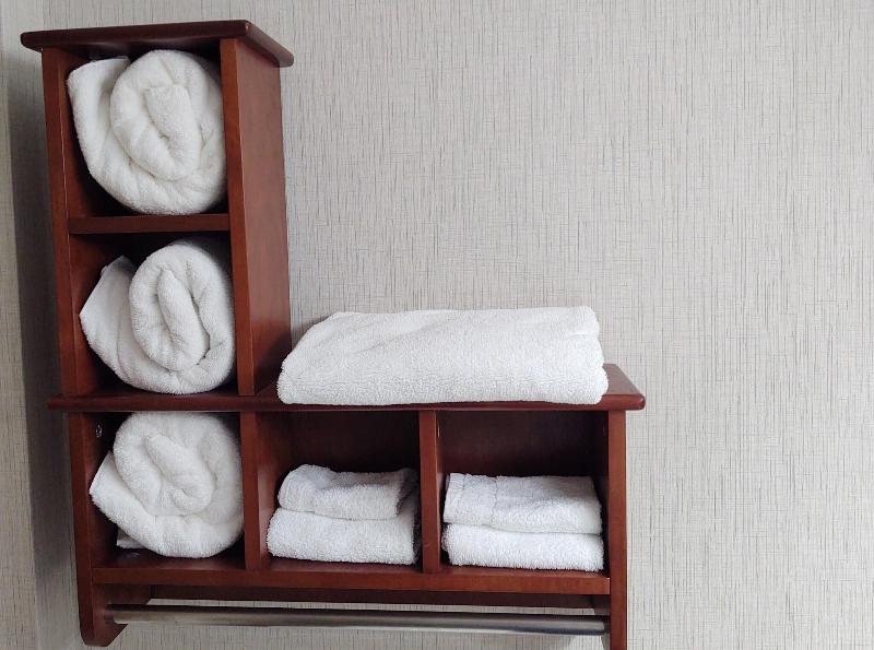 Best Western Cooperstown Inn & Suites image