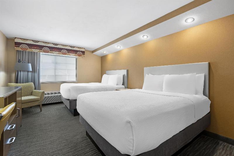 Best Western Cooperstown Inn & Suites image