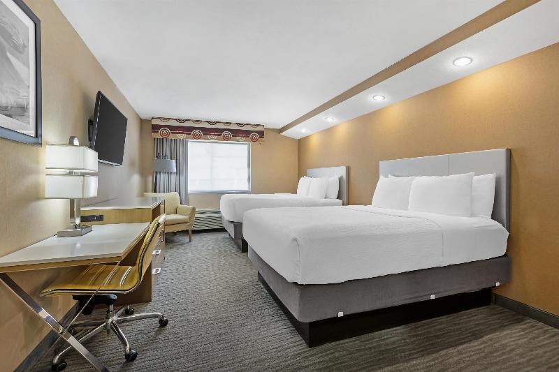 Best Western Cooperstown Inn & Suites image