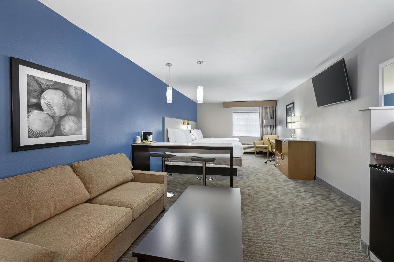 Best Western Cooperstown Inn & Suites image