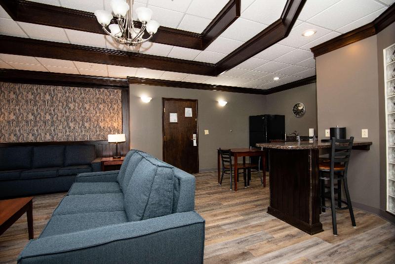 Best Western Plus Plattsburgh image