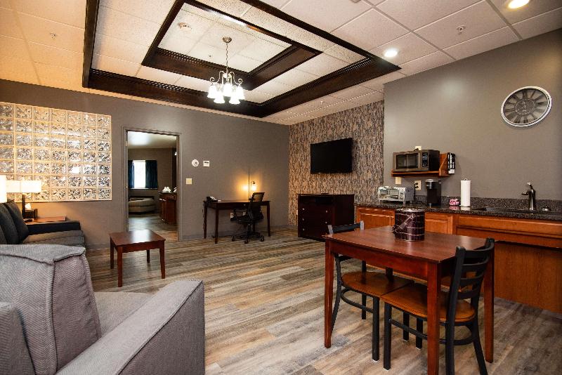 Best Western Plus Plattsburgh image