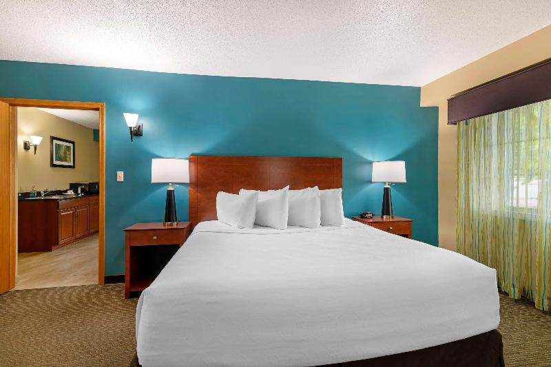 Best Western Plus Plattsburgh image