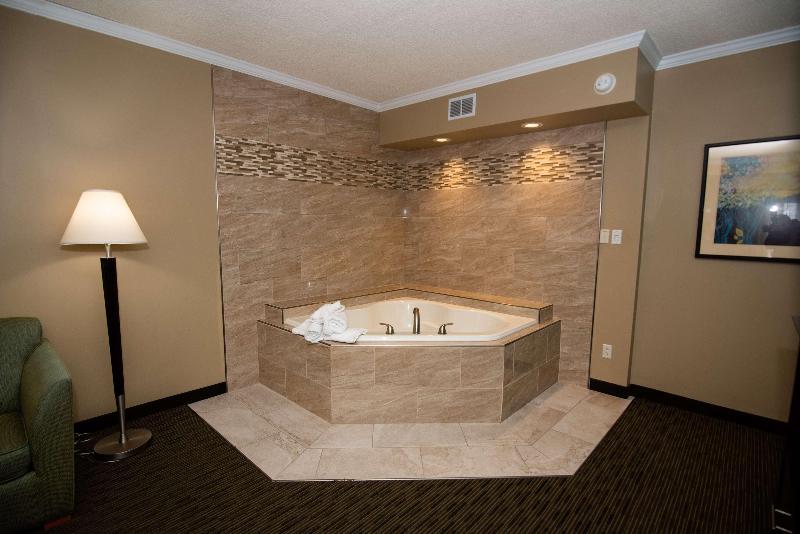 Best Western Plus Plattsburgh image