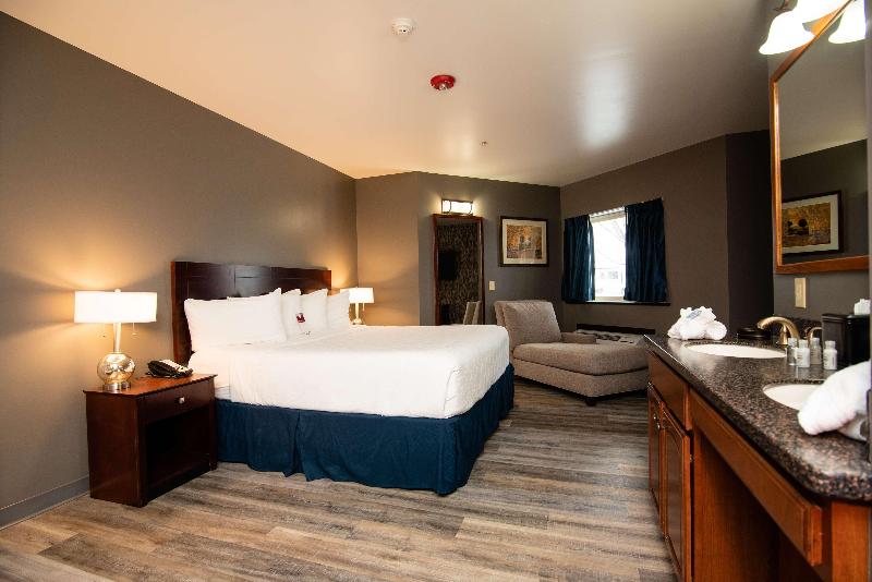 Best Western Plus Plattsburgh image