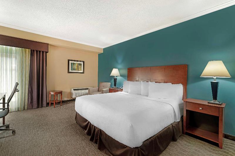 Best Western Plus Plattsburgh image