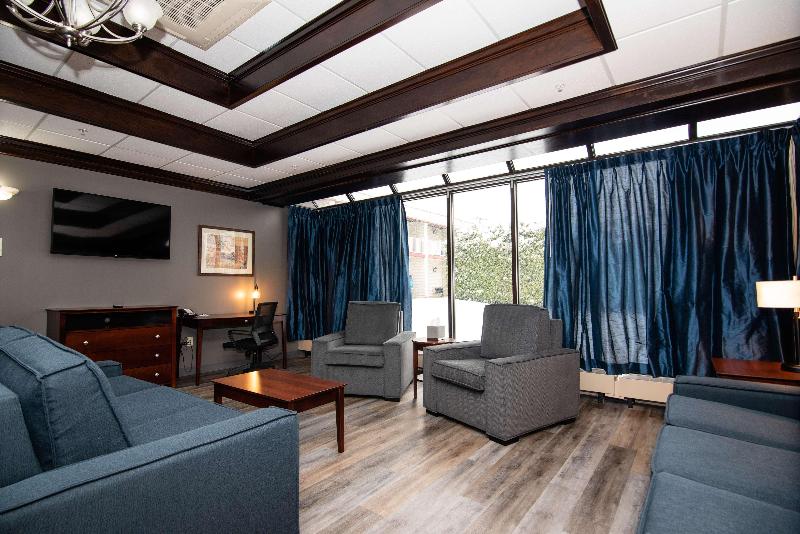 Best Western Plus Plattsburgh image