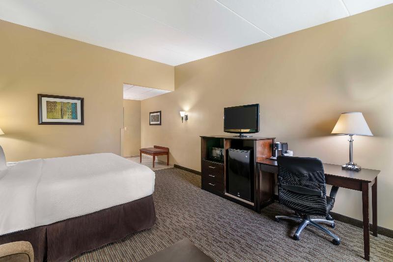 Best Western Plus Plattsburgh image