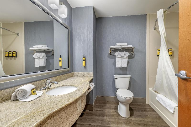 Best Western Plus University Inn image