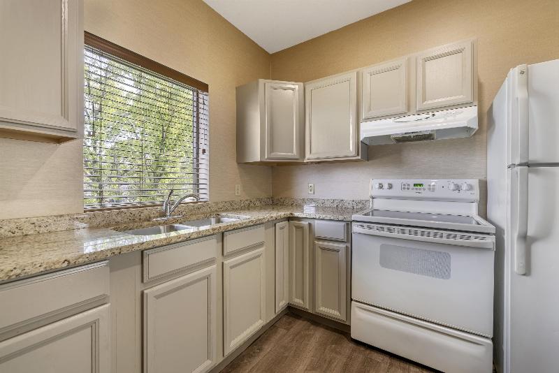 Best Western Plus University Inn image