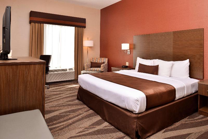Best Western Plus University Inn image