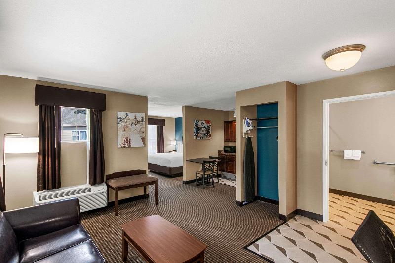 The Hotel Saratoga image
