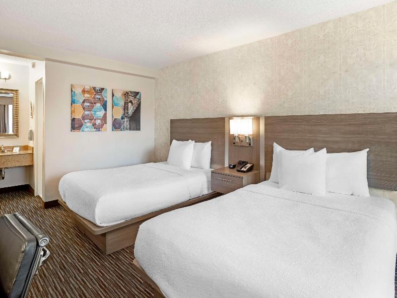 Best Western Mill River Manor image
