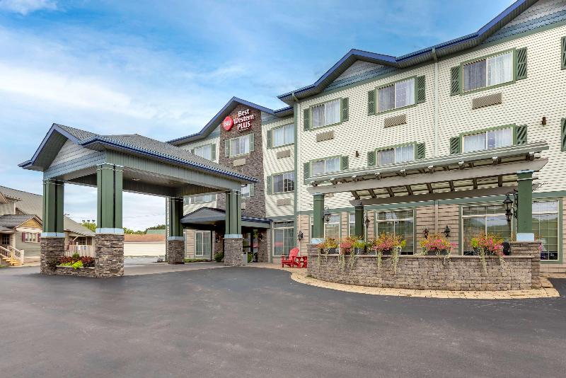 Best Western Plus Vineyard Inn & Suites image