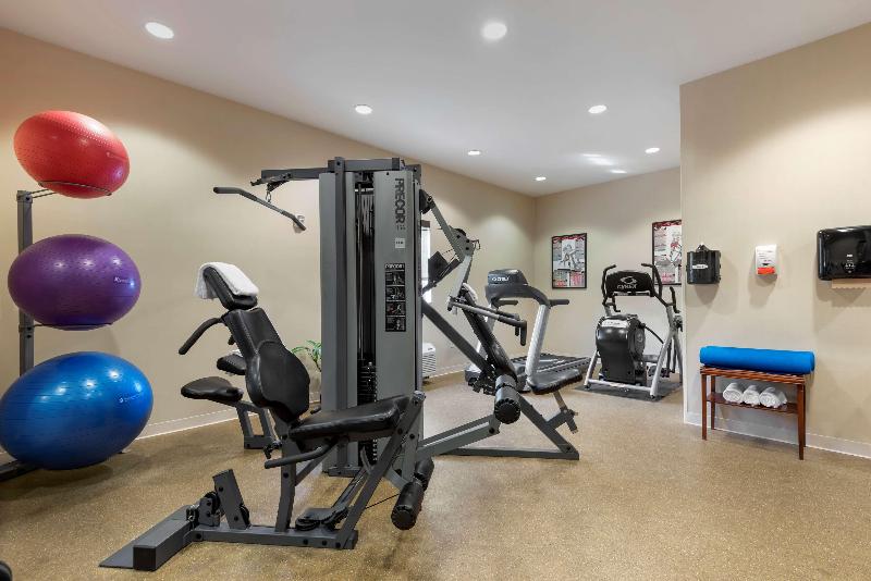 Best Western Plus Vineyard Inn & Suites image