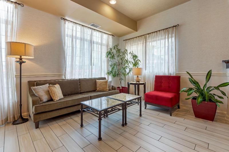 Best Western Plus Vineyard Inn & Suites image