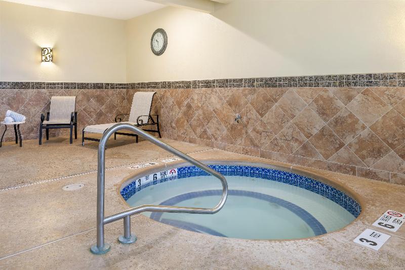 Best Western Plus Vineyard Inn & Suites image