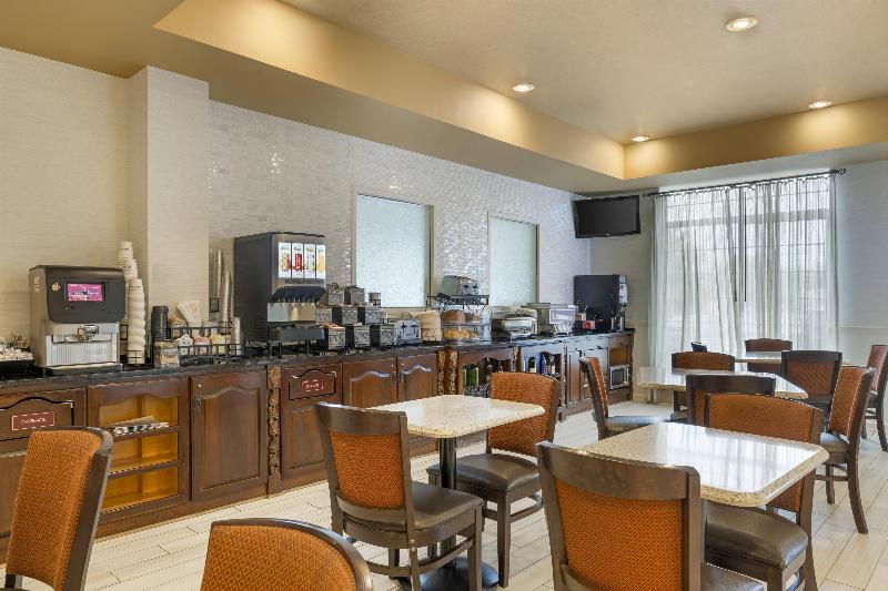 Best Western Plus Vineyard Inn & Suites image