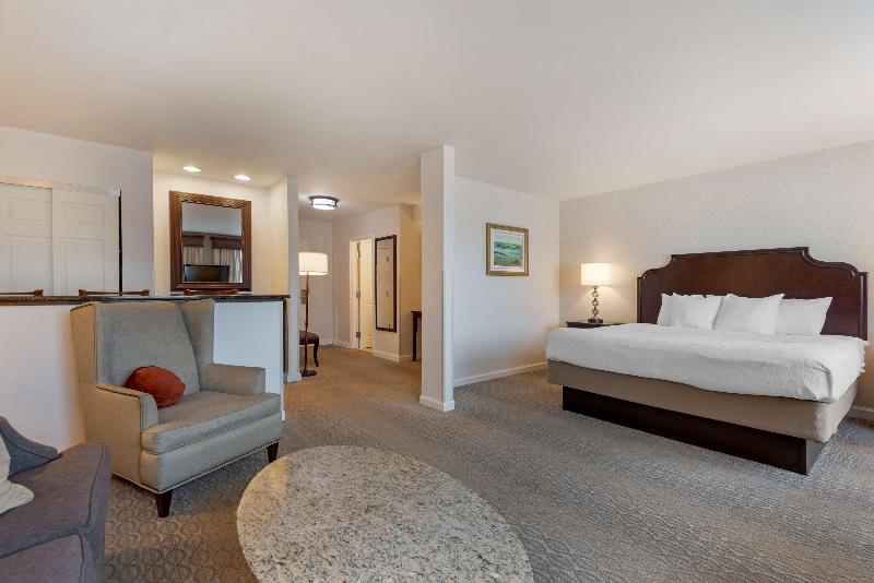 Best Western Plus Vineyard Inn & Suites image
