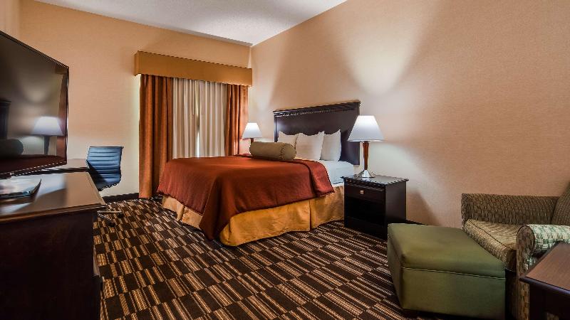 Best Western Plus Victor Inn & Suites image