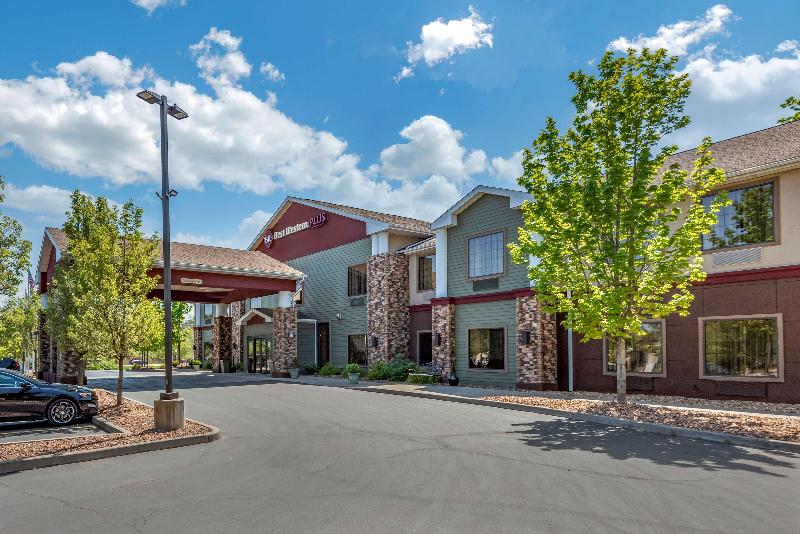 Best Western Plus Victor Inn & Suites image