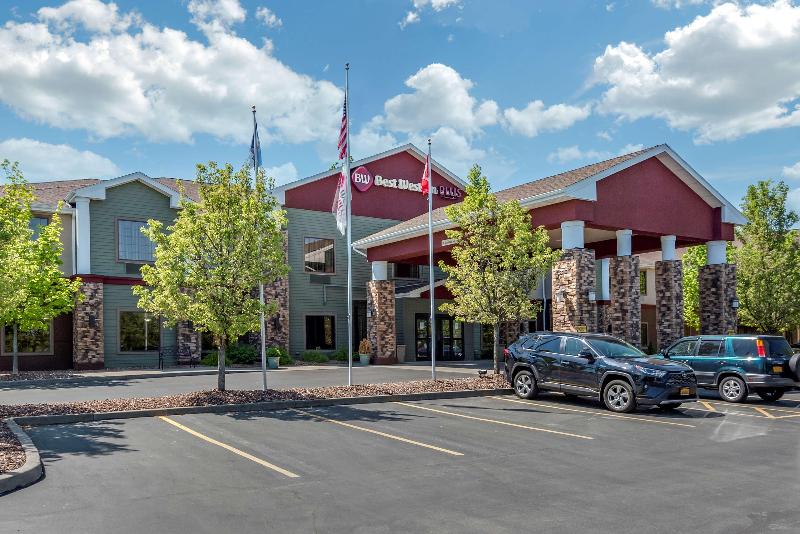 Best Western Plus Victor Inn & Suites image