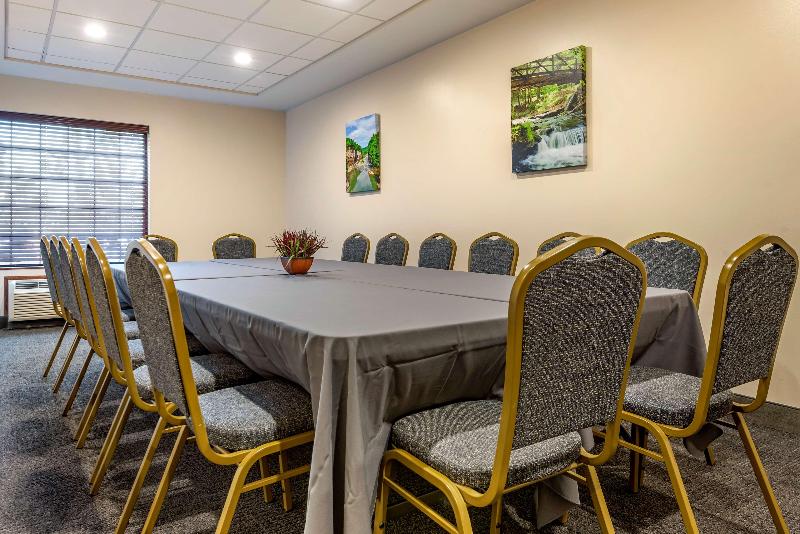 Best Western Plus Victor Inn & Suites image