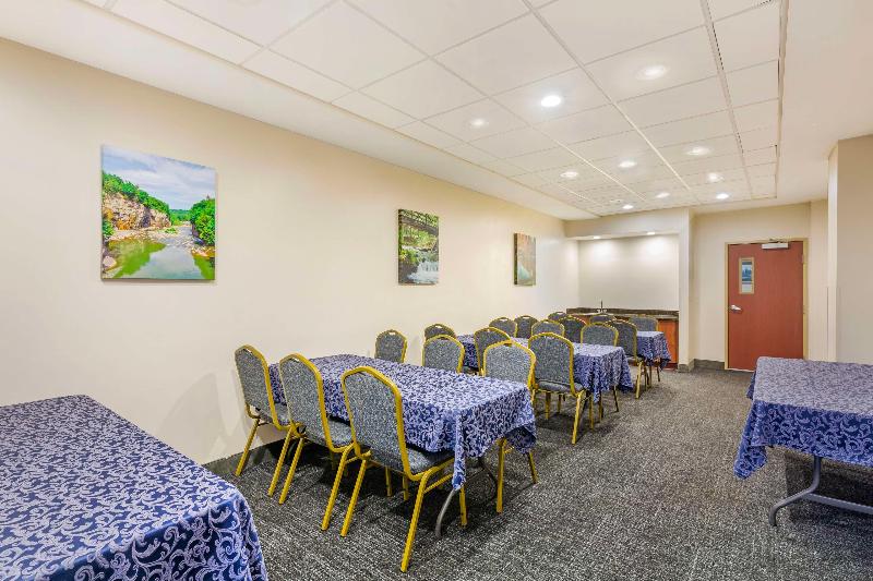 Best Western Plus Victor Inn & Suites image
