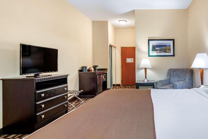 Best Western Plus Victor Inn & Suites image