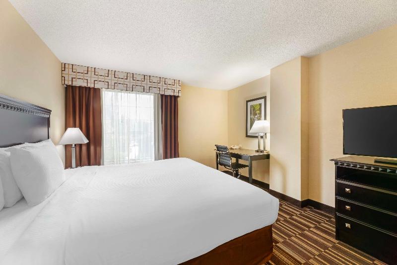 Best Western Plus Victor Inn & Suites image