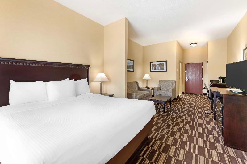 Best Western Plus Victor Inn & Suites image
