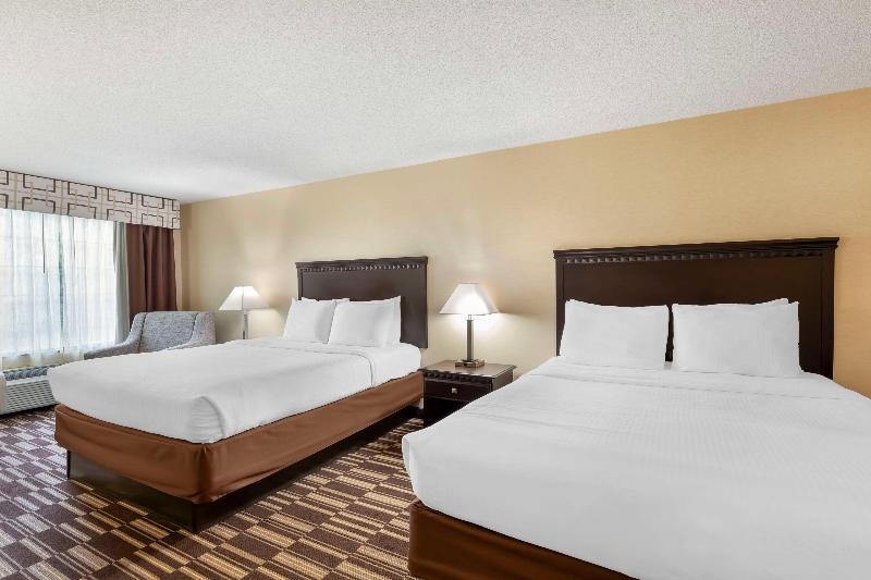 Best Western Plus Victor Inn & Suites image