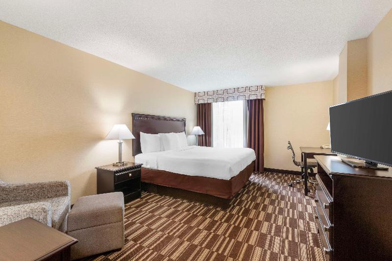 Best Western Plus Victor Inn & Suites image