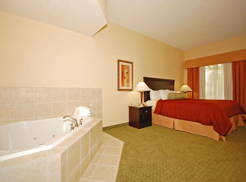Best Western Plus Victor Inn & Suites image