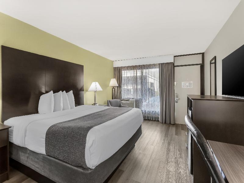 Best Western Asheville -Blue Ridge Parkway image